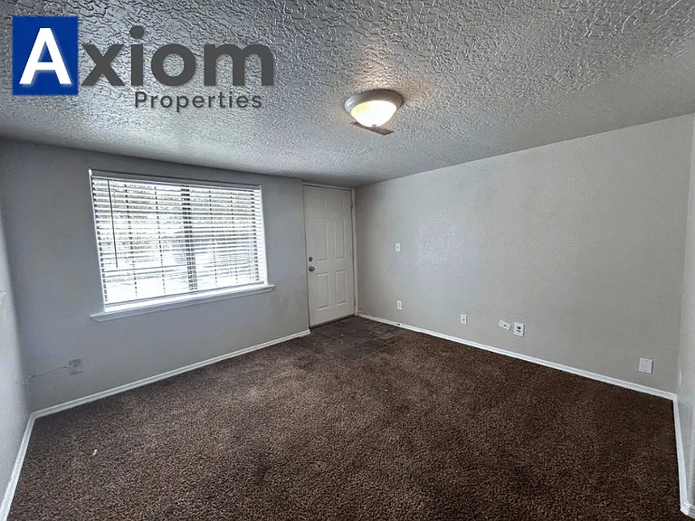 735 N Grant Ave #2 — Photo 7