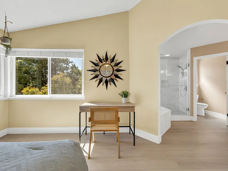 8024 Caymus Dr — Photo 11