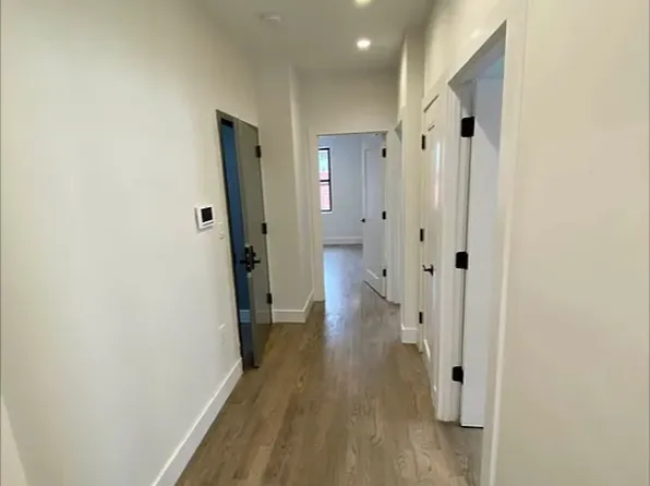 595 Marcy Avenue image 7 of 10