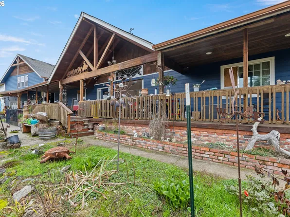 1907 W Duke Rd, Sutherlin, OR 97479