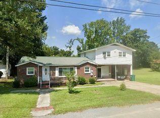 1048 Hill St, Summerton, SC 29148