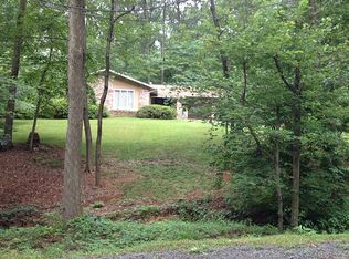 8701 Norfolk Ave, Annandale, VA 22003