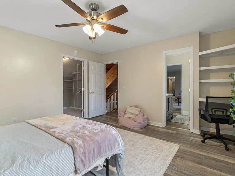 2541 Cross Winds Ln — Photo 33