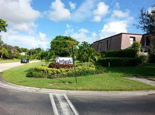 7715 Courtyard Run W, Boca Raton, FL 33433