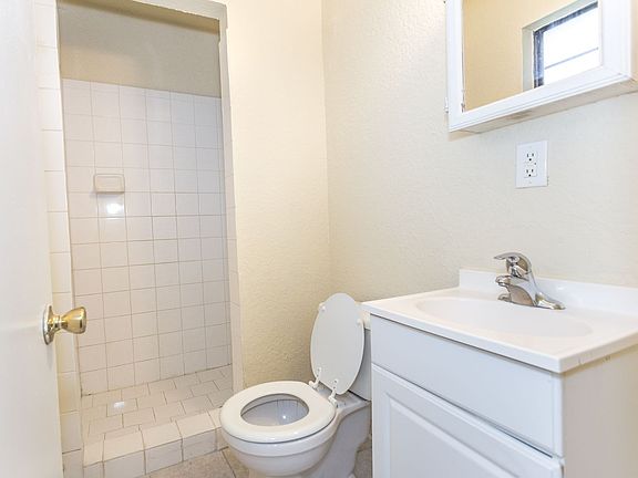 4th image of 5251 Archery Ave