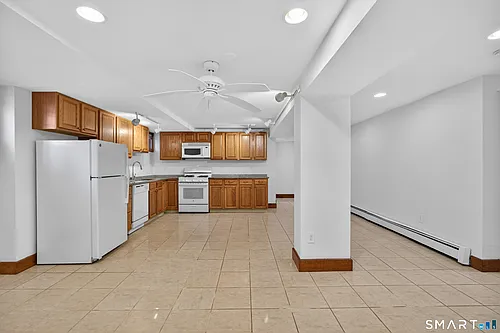 245 Edwards St #GARDEN LEVEL Photo 1