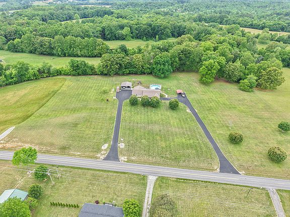 2nd image of 5764 State Highway 619