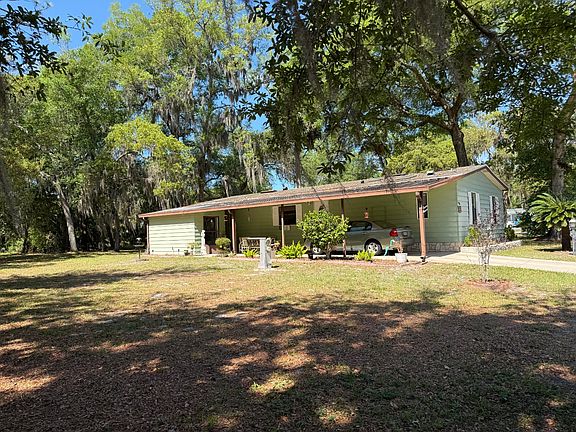 2nd image of 690 Pineview Dr