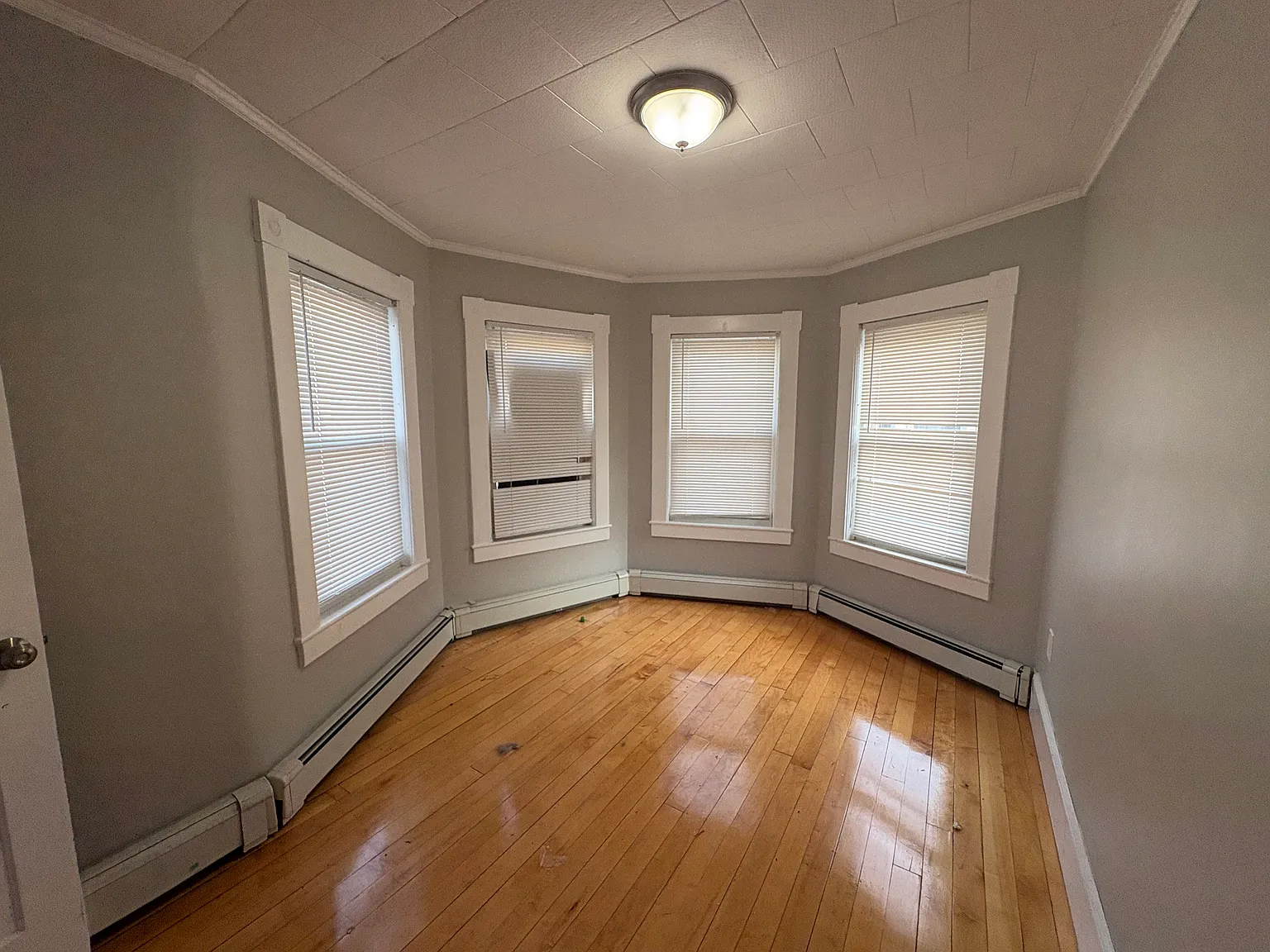 2 bed, $2,250 — Photo 4