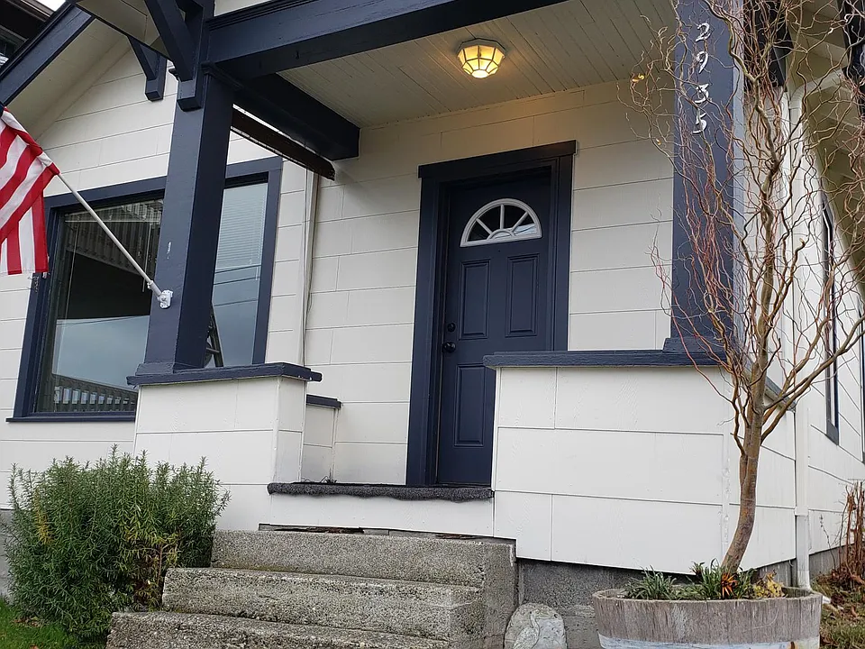 2935 Federal Ave