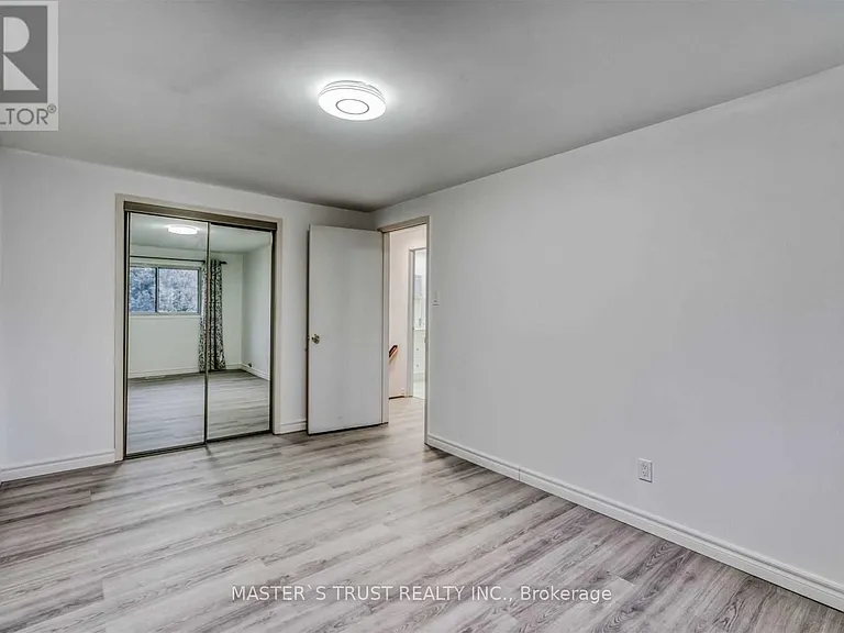 1473 Freeport Dr #MAIN — Photo 11