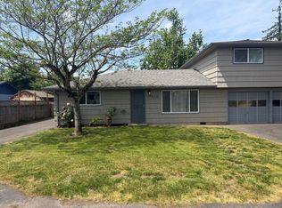 518 S 47th St, Springfield, OR 97478