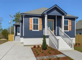 3928 Norwood Dr, Chalmette, LA 70043