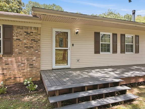 2nd image of 2097 Vandyke Rd