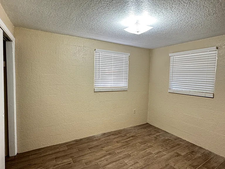37207 Marlu Ln — Photo 8