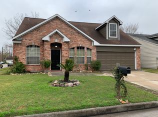 135 Clairy Ct, Houston, TX 77076