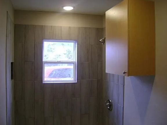 3rd image of 3600 Halloran St