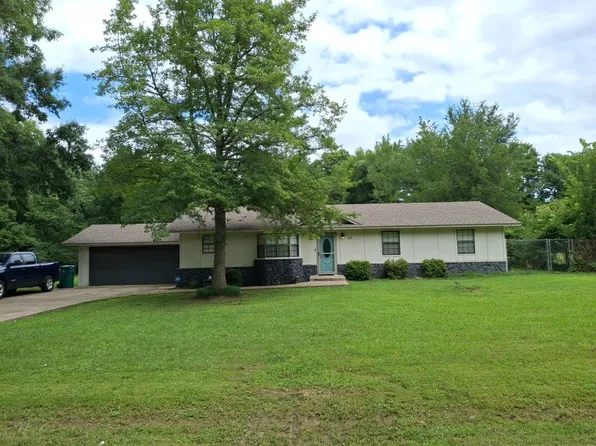 10 Dee Ln, Conway, AR 72032