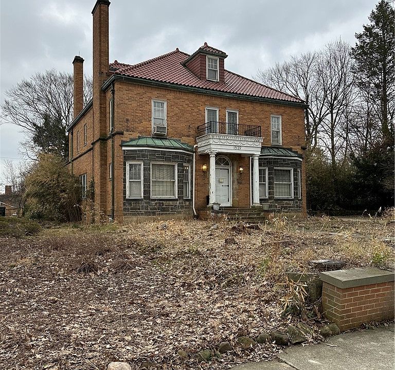 1st image of 1539 Sheffield Rd