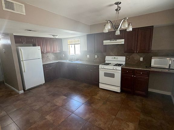 5th image of 6920 Dunsbach Way APT D