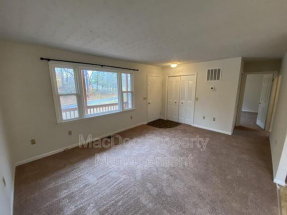 5th image of 8438 Indiantown Rd