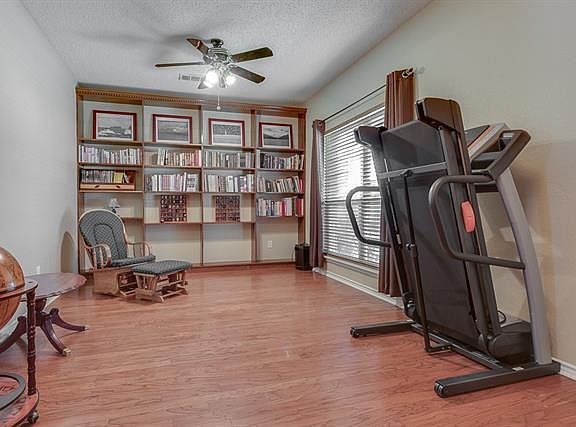 4th image of 1415 Bethany Creek Blvd