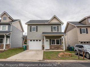 24 English Ivy Rd, Asheville, NC 28806