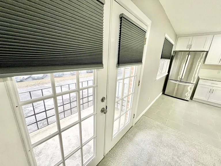 451 Frizzell Ave #D — Photo 10