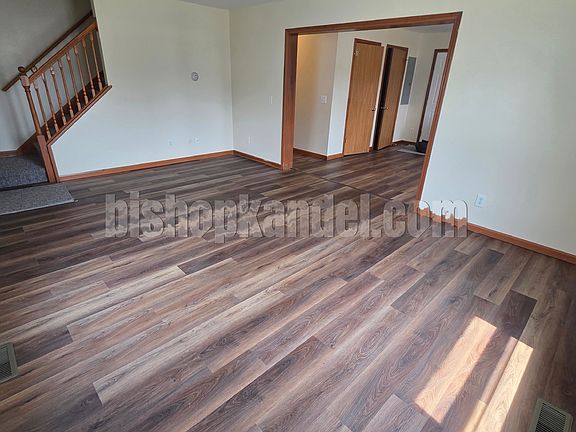 3rd image of 138 Allen Ave