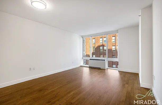 Rented by Mirador Real Estate | media 1