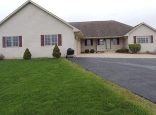 1630 Mill Rd, Sturgeon Bay, WI 54235