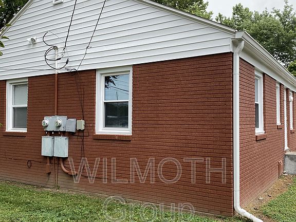 2nd image of 624 N Moreland Ave