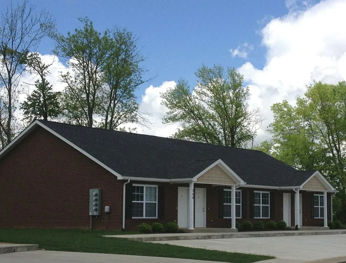125 Idlewood Ct — Photo 1
