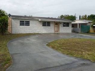 930 N 70th Way, Hollywood, FL 33024