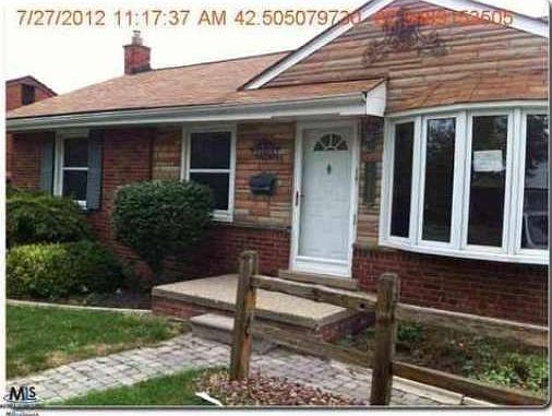 1st image of 28322 Floral St