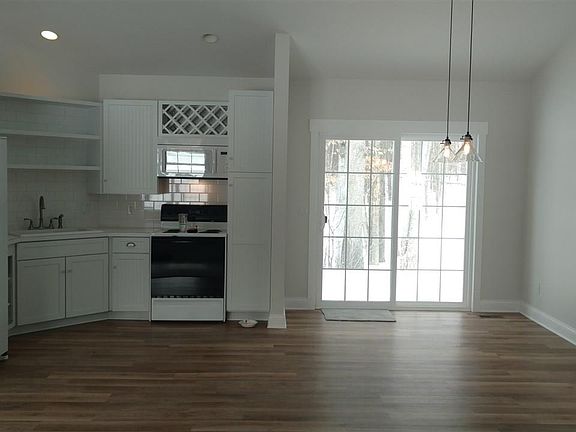 5th image of 160 Hardwood Cir