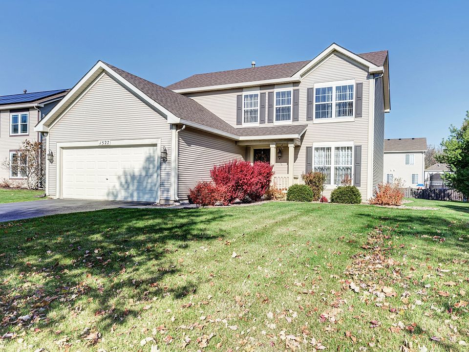 1st image of 1527 Marigold Ln