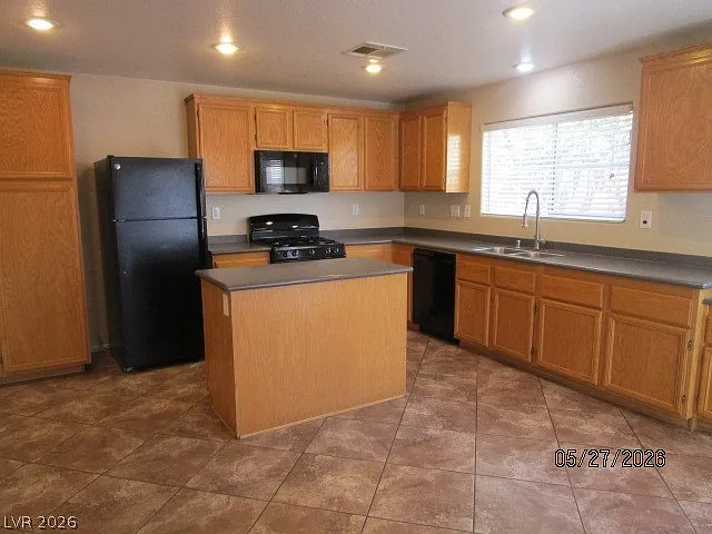 7168 Neches Ave — Photo 7