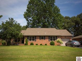 4061 Court Ave, Paducah, KY 42001