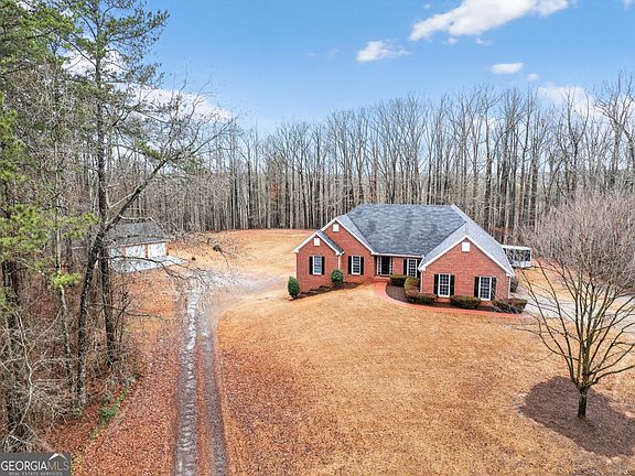 3rd image of 1194 Foster Rd