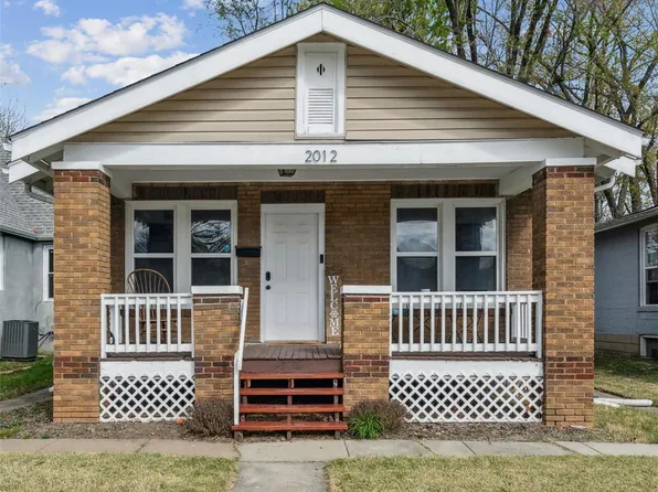 2012 N 3rd St, Saint Charles, MO 63301