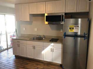 988 Jefferson Ave, Charles Town, WV