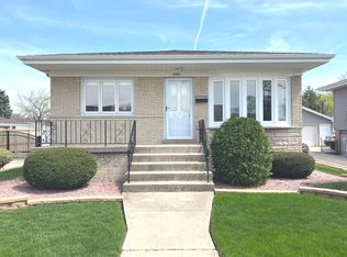 9741 Mayfield Ave, Oak Lawn, IL