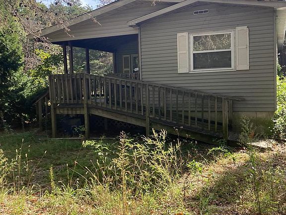 2nd image of 117 Main Dr