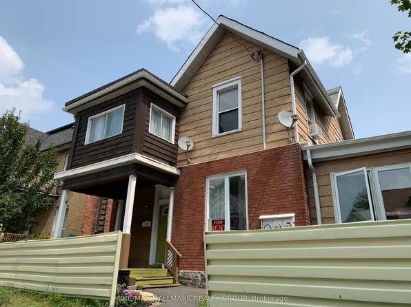 257 Bronson Ave #1, Ottawa, ON K1R 6H6