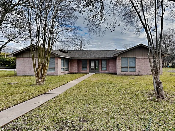 2405 Avenue G, Dickinson, TX 77539