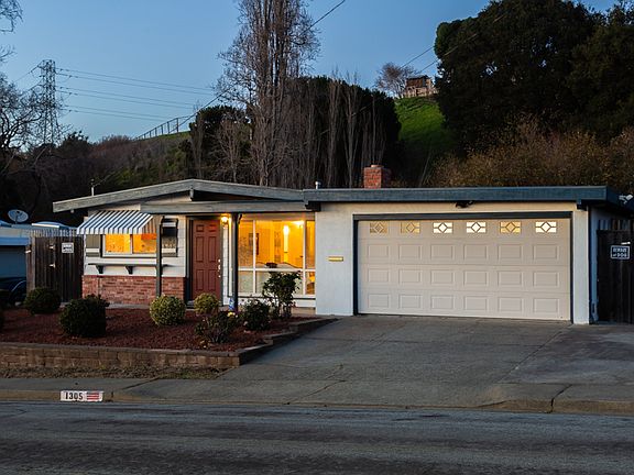 3rd image of 1305 Miner Ave