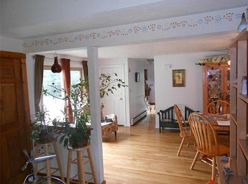 4th image of 100 Columbia Cir