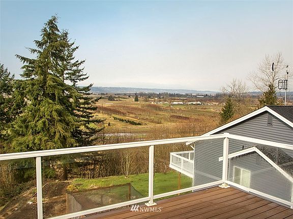 2nd image of 12830 127th Avenue SE