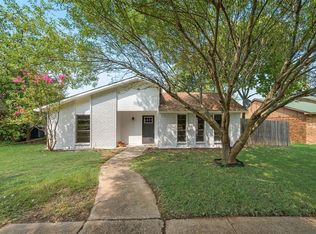 9701 Sophora Cir, Dallas, TX 75249